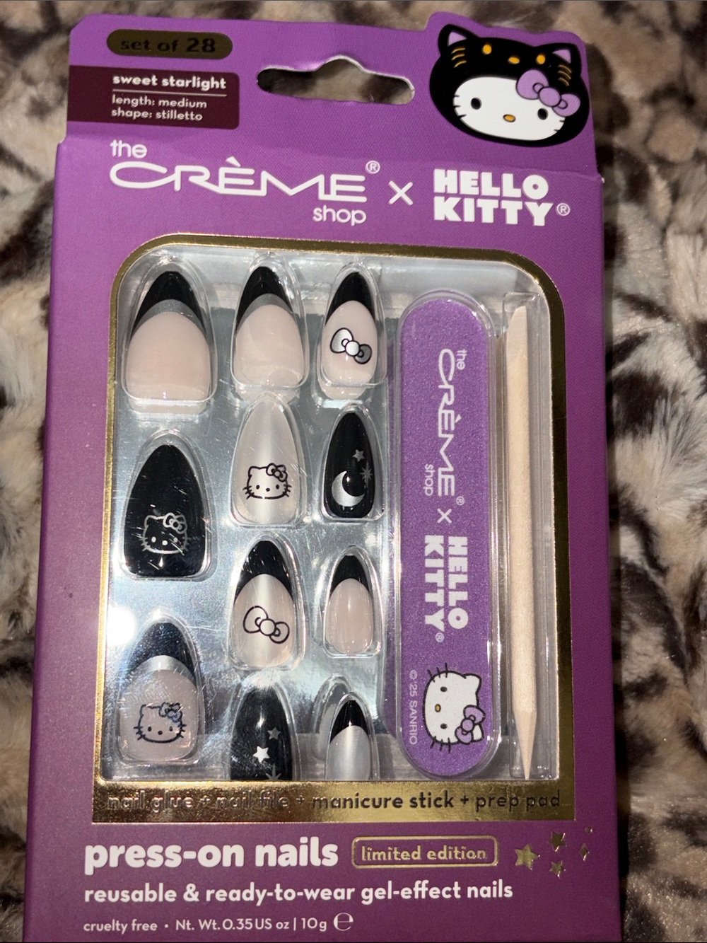 The Crème Shop x Hello Kitty Press-On Nails - Black & Pink